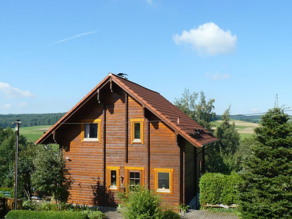 Ferienhaus Berg.Erleben Hilders ภายนอก รูปภาพ